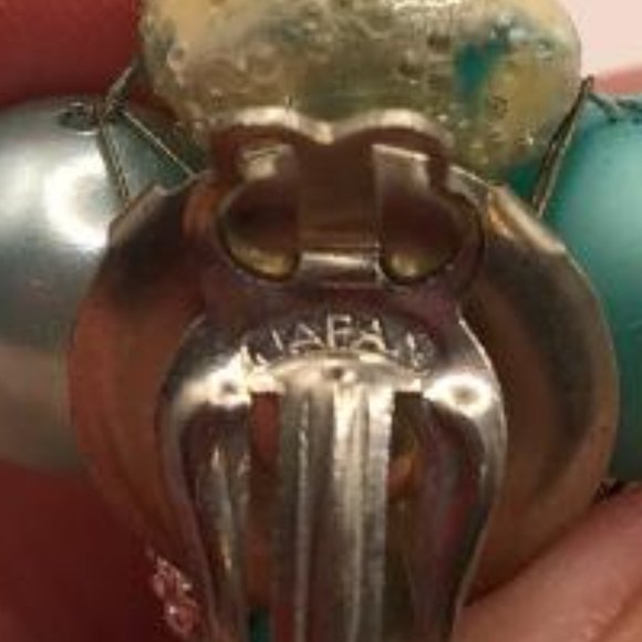 Vintage (Japan) Triple Layer Bead Necklace & Earrings Set - Picture 7 of 10